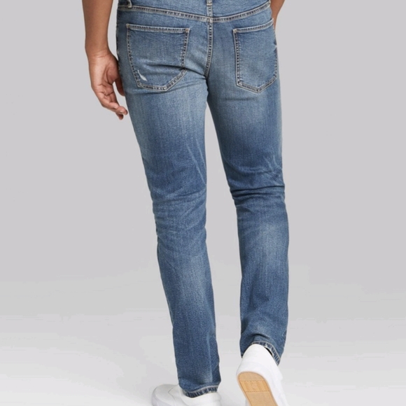 NWT Men's Slim Fit Taper Jeans - Original Use - Picture 6 of 6